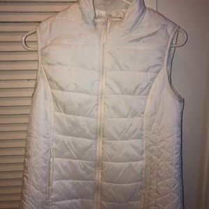 WHITE VEST